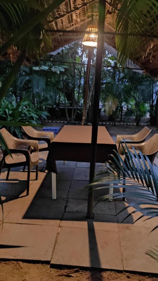 Готель Patnem Palm Garden Patnem Beach Екстер'єр фото