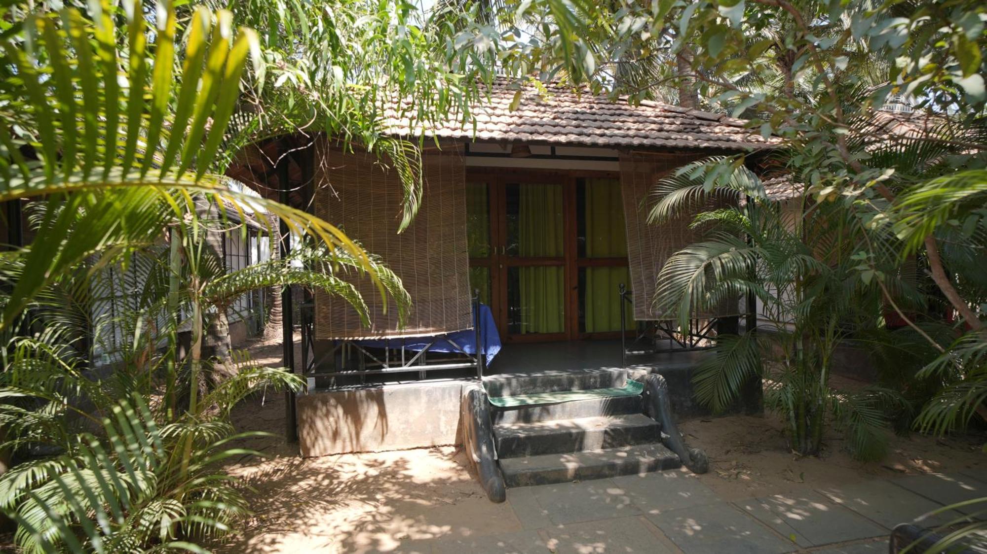 Готель Patnem Palm Garden Patnem Beach Екстер'єр фото